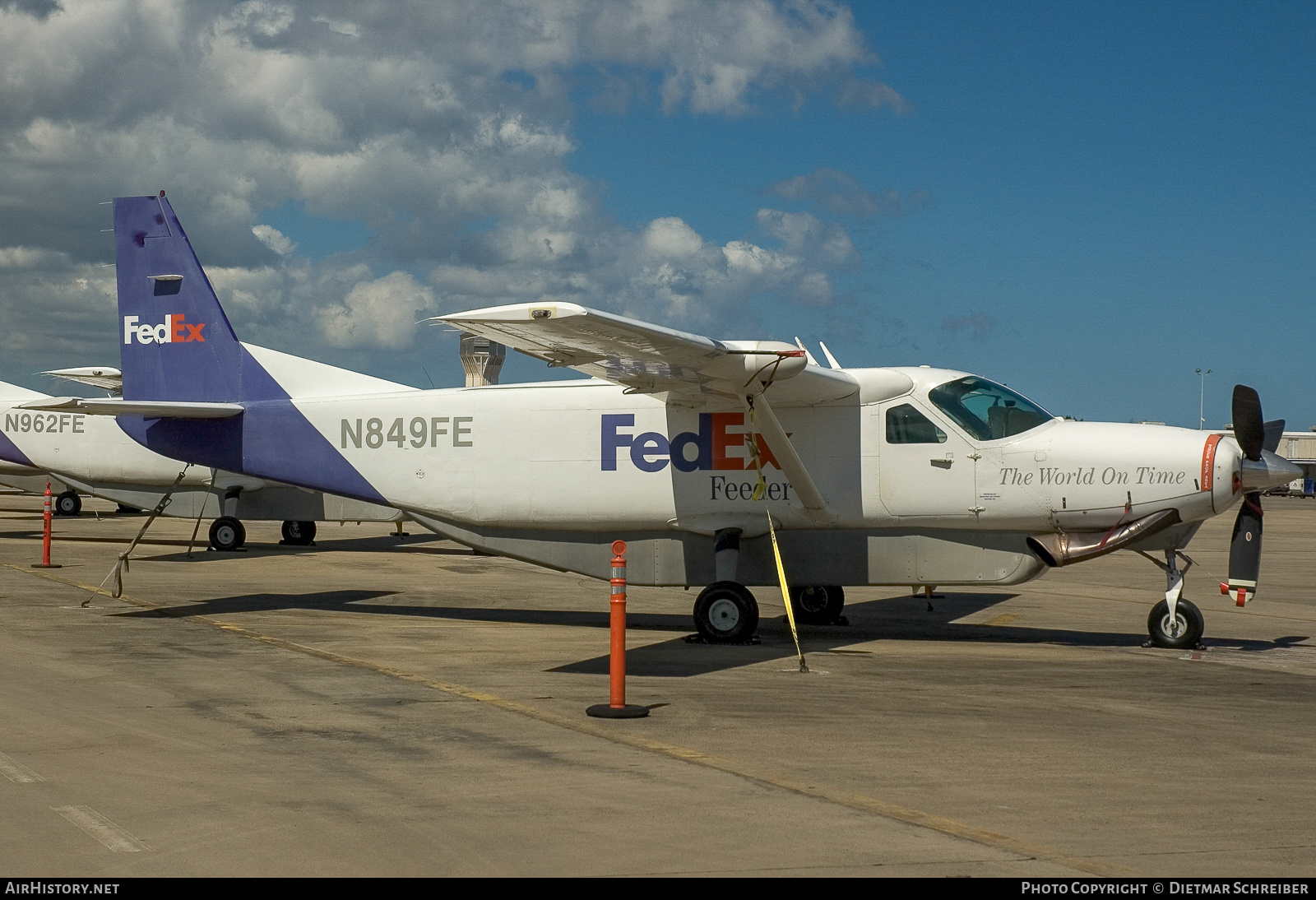 Aircraft Photo of N849FE | Cessna 208B Super Cargomaster | FedEx Feeder | AirHistory.net #787717