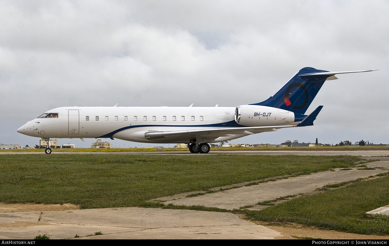 Aircraft Photo of 9H-OJT | Bombardier Global 6000 (BD-700-1A10) | AirHistory.net #787797