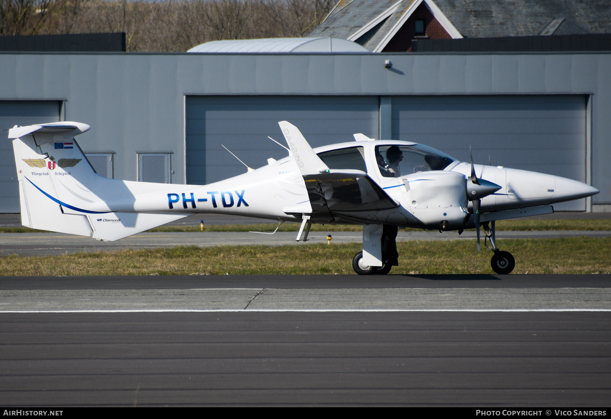 Aircraft Photo of PH-TDX | Diamond DA42 NG Twin Star | Vliegclub Schiphol | AirHistory.net #787811
