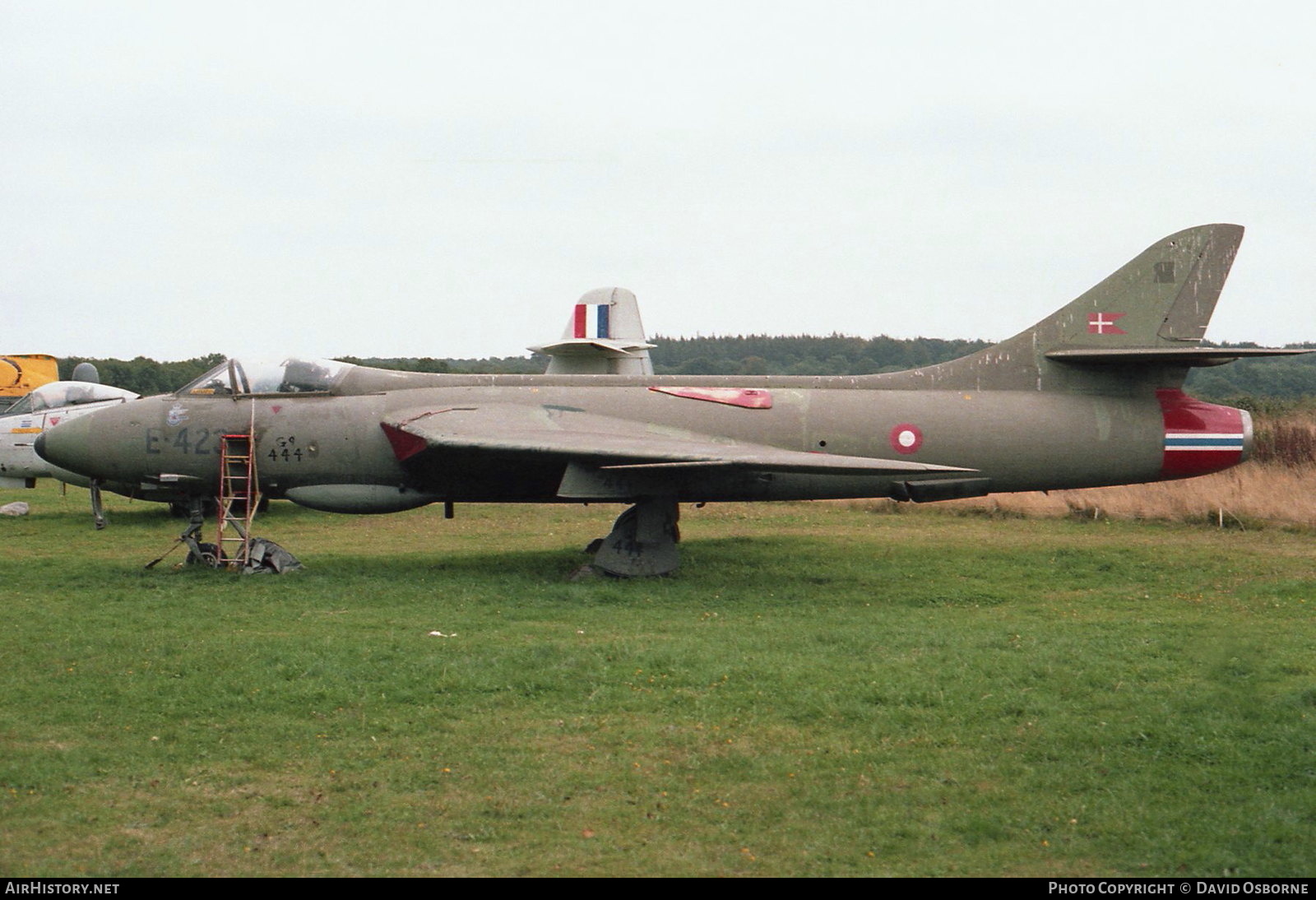 Aircraft Photo of E-423 | Hawker Hunter F51 | Denmark - Air Force | AirHistory.net #787840
