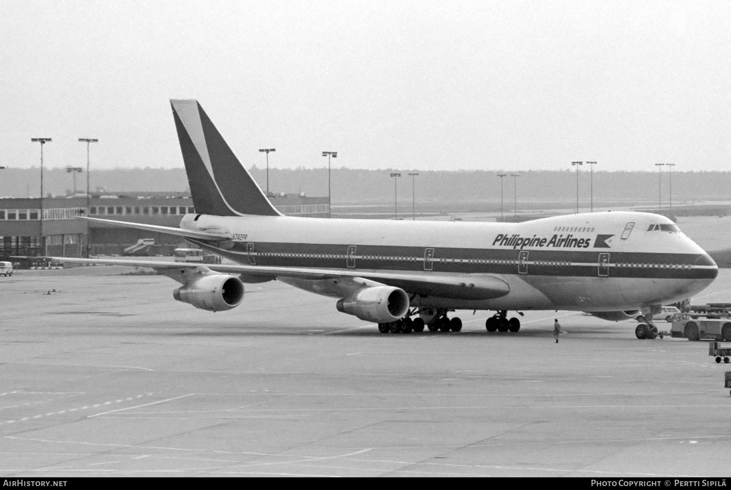 Aircraft Photo of N742PR | Boeing 747-2F6B | Philippine Airlines | AirHistory.net #787930