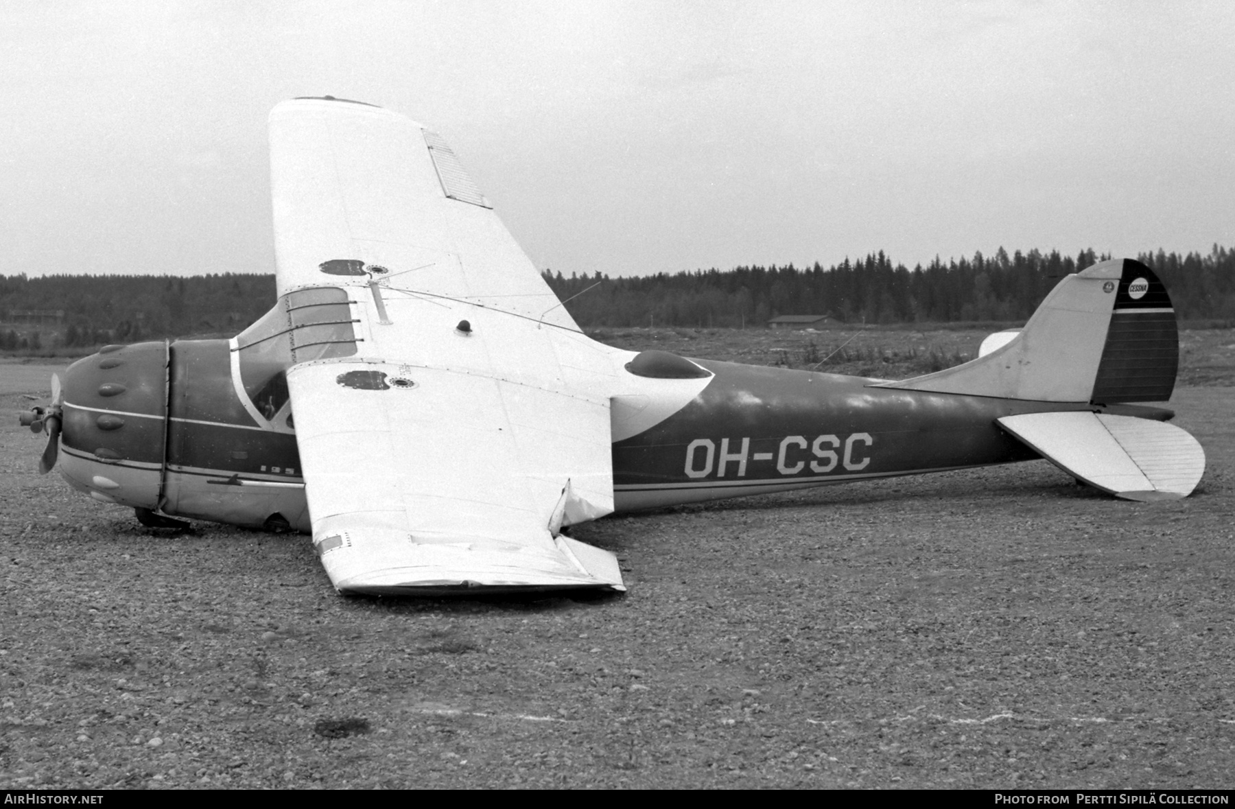 Aircraft Photo of OH-CSC | Cessna 195B | AirHistory.net #787943