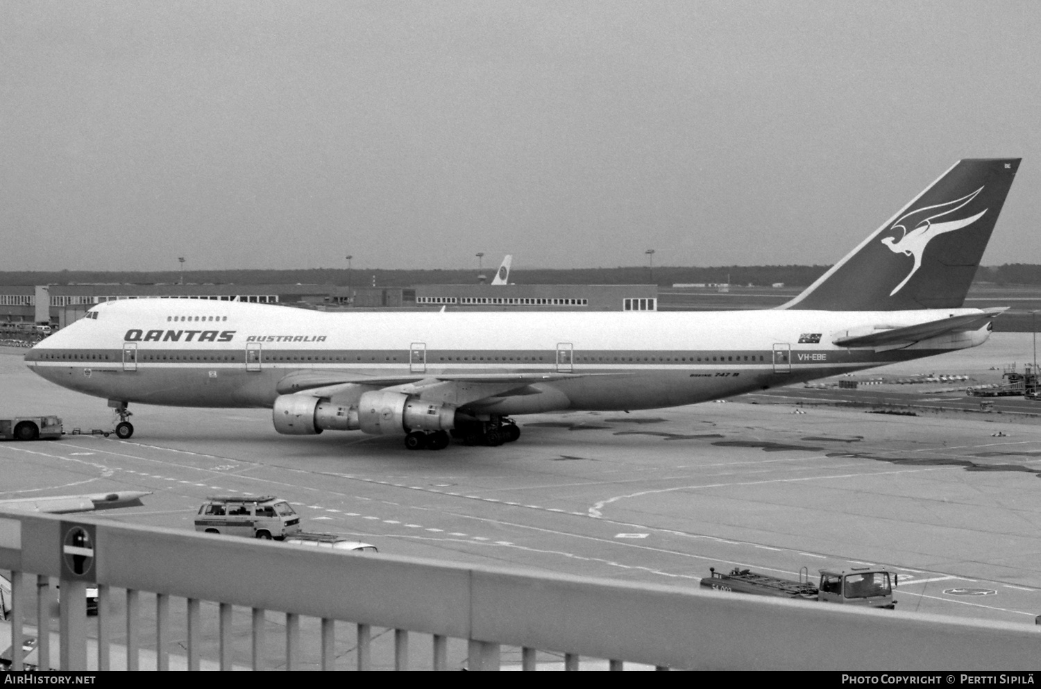 Aircraft Photo of VH-EBE | Boeing 747-238B | Qantas | AirHistory.net #787961