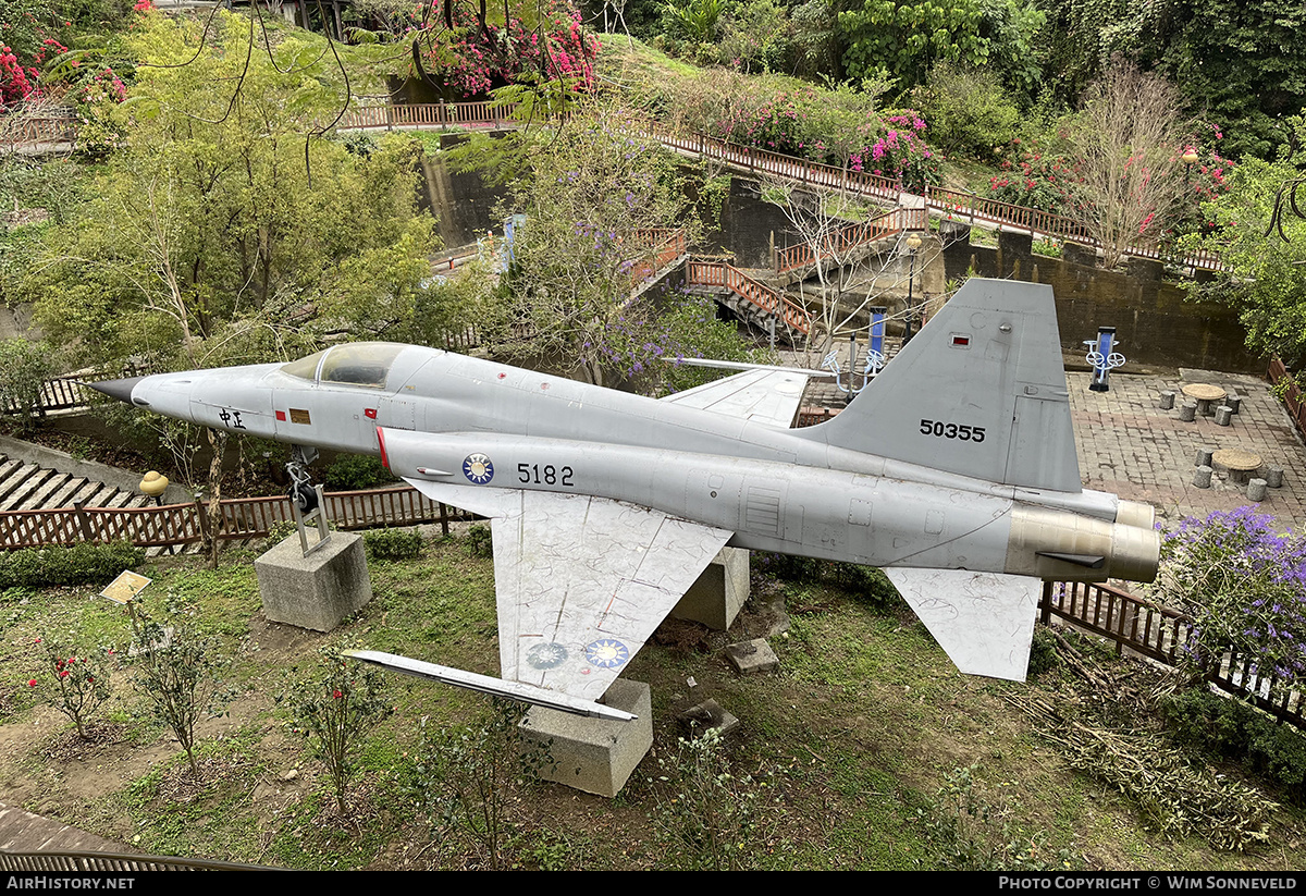 Aircraft Photo of 5182 / 50355 | Northrop F-5E Tiger II | Taiwan - Air Force | AirHistory.net #787998
