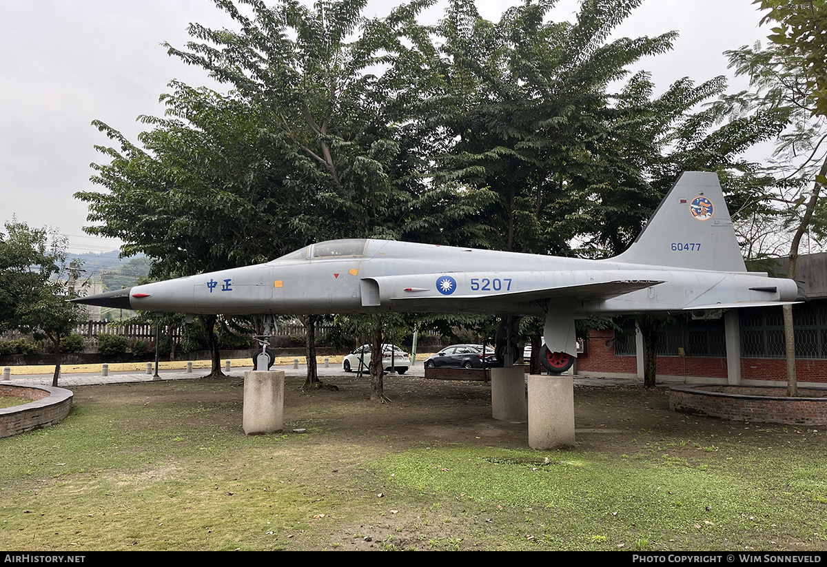 Aircraft Photo of 5207 / 60477 | Northrop F-5E Tiger II | Taiwan - Air Force | AirHistory.net #788001