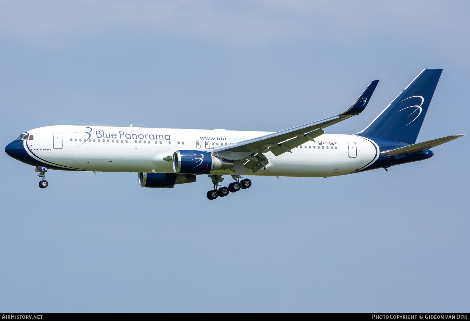 Aircraft Photo of EI-GEP | Boeing 767-323/ER | Blue Panorama Airlines | AirHistory.net #788021