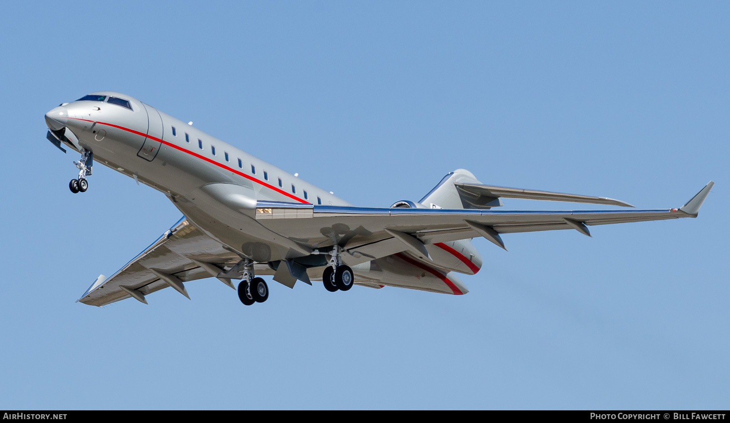 Aircraft Photo of C-FJWX | Bombardier Global 6000 (BD-700-1A10) | AirHistory.net #788085