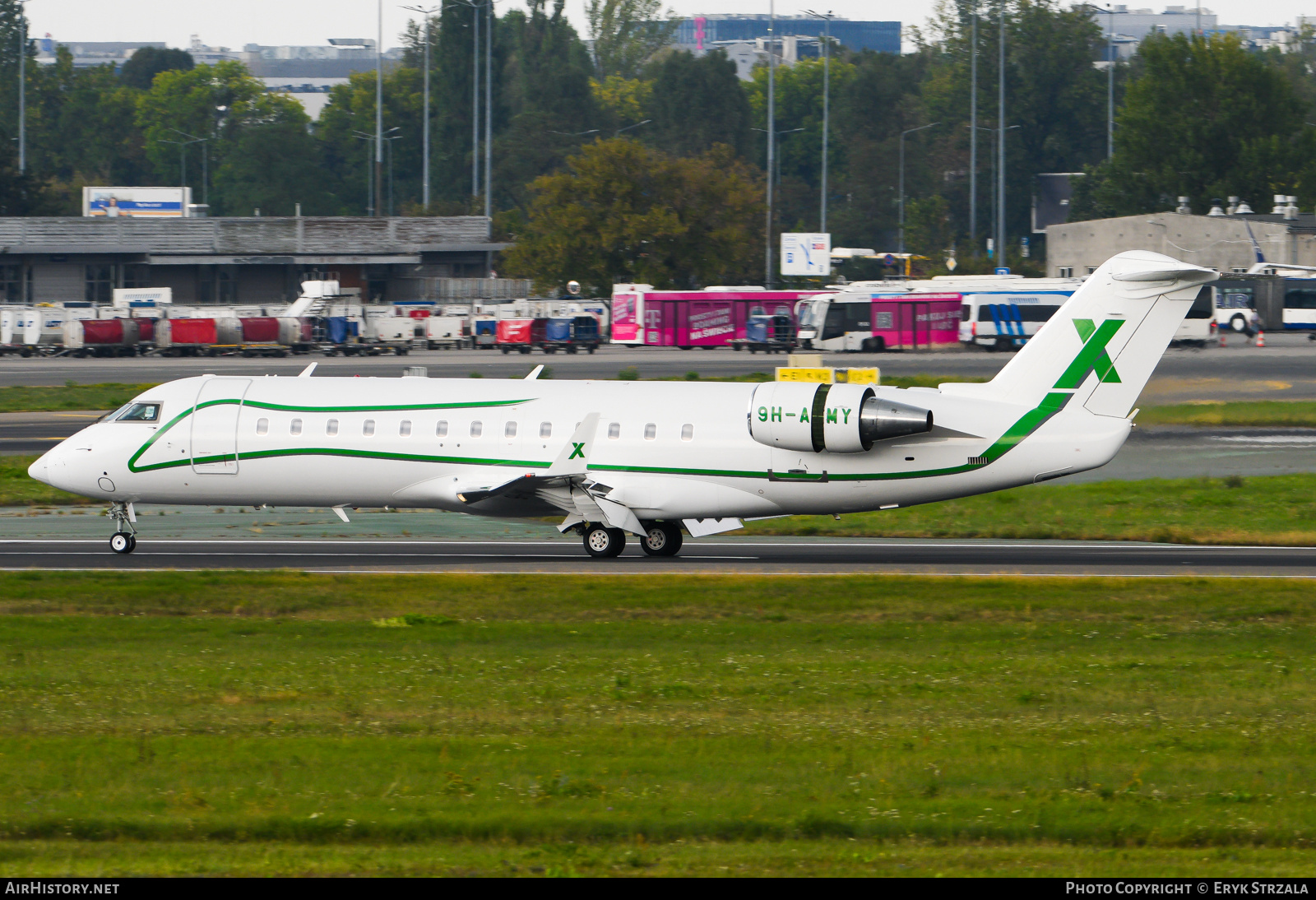 Aircraft Photo of 9H-AMY | Bombardier Challenger 850 (CRJ-200SE/CL-600-2B19) | AirX Charter | AirHistory.net #788144