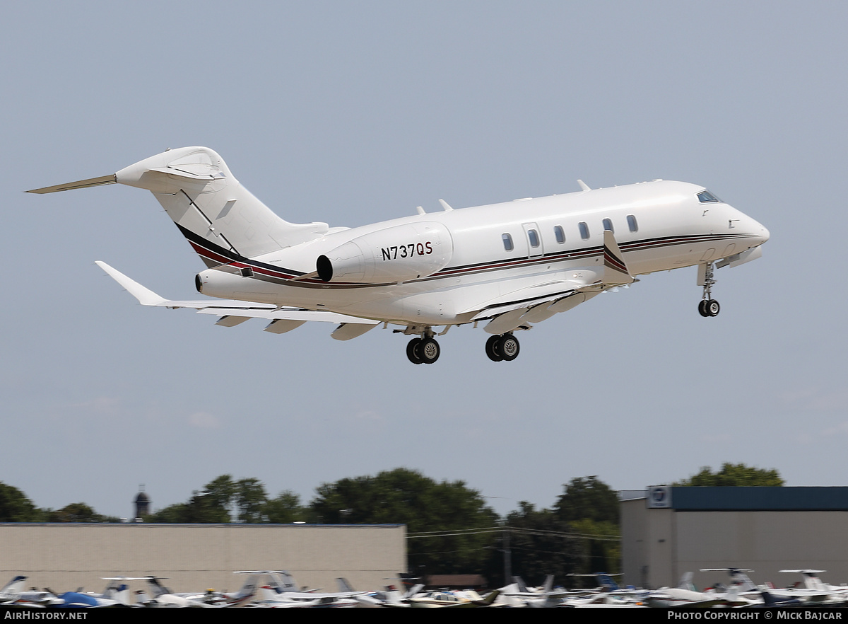 Aircraft Photo of N737QS | Bombardier Challenger 350 (BD-100-1A10) | AirHistory.net #788230