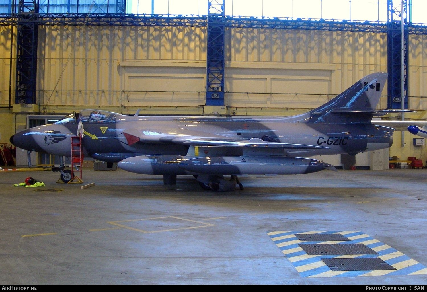 Aircraft Photo of C-GZIC | Hawker Hunter F58A | Apache Aviation | AirHistory.net #788338