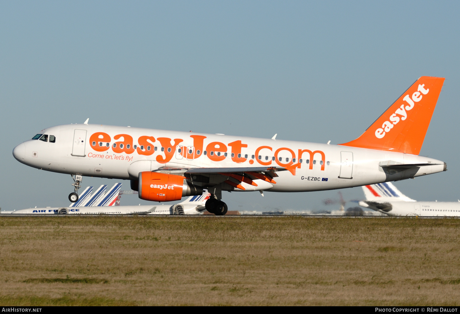 Aircraft Photo of G-EZBC | Airbus A319-111 | EasyJet | AirHistory.net #788417