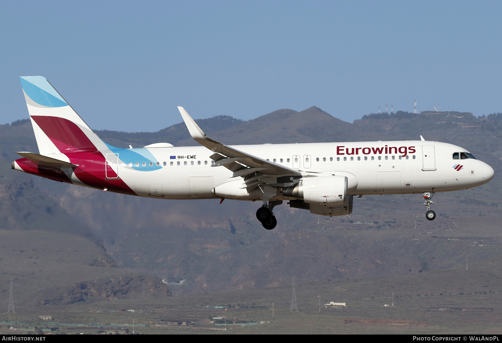 Aircraft Photo of 9H-EWE | Airbus A320-214 | Eurowings | AirHistory.net #788454