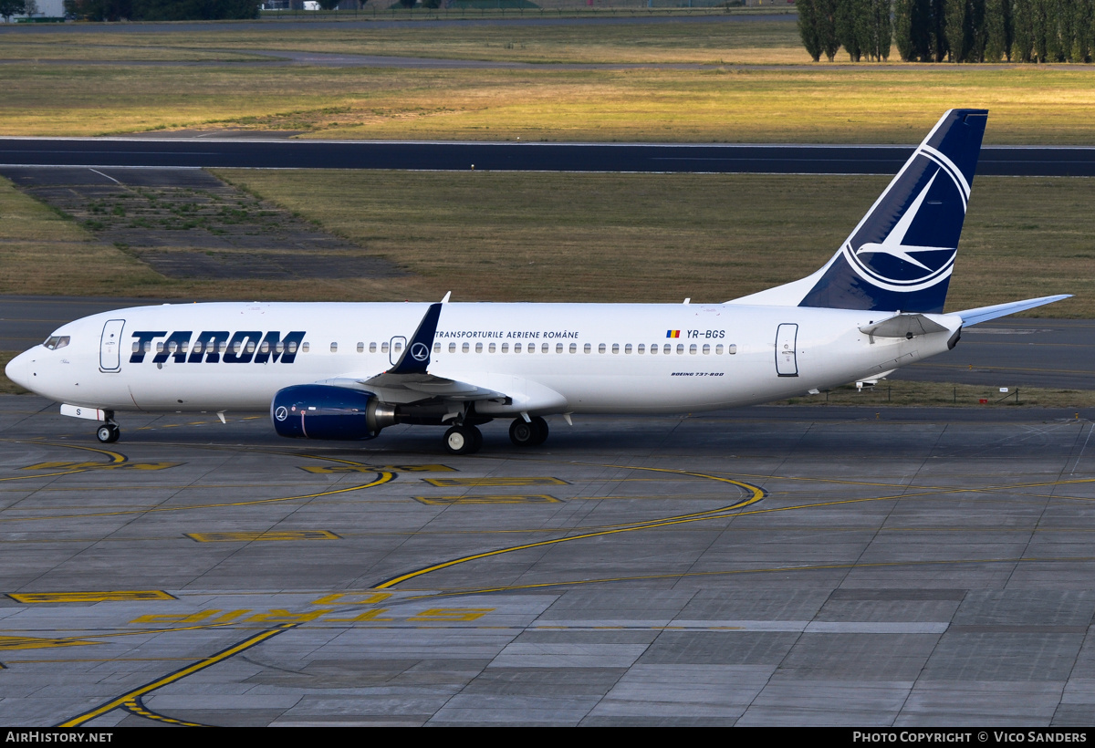 Aircraft Photo of YR-BGS | Boeing 737-8GJ | TAROM - Transporturile Aeriene Române | AirHistory.net #788497