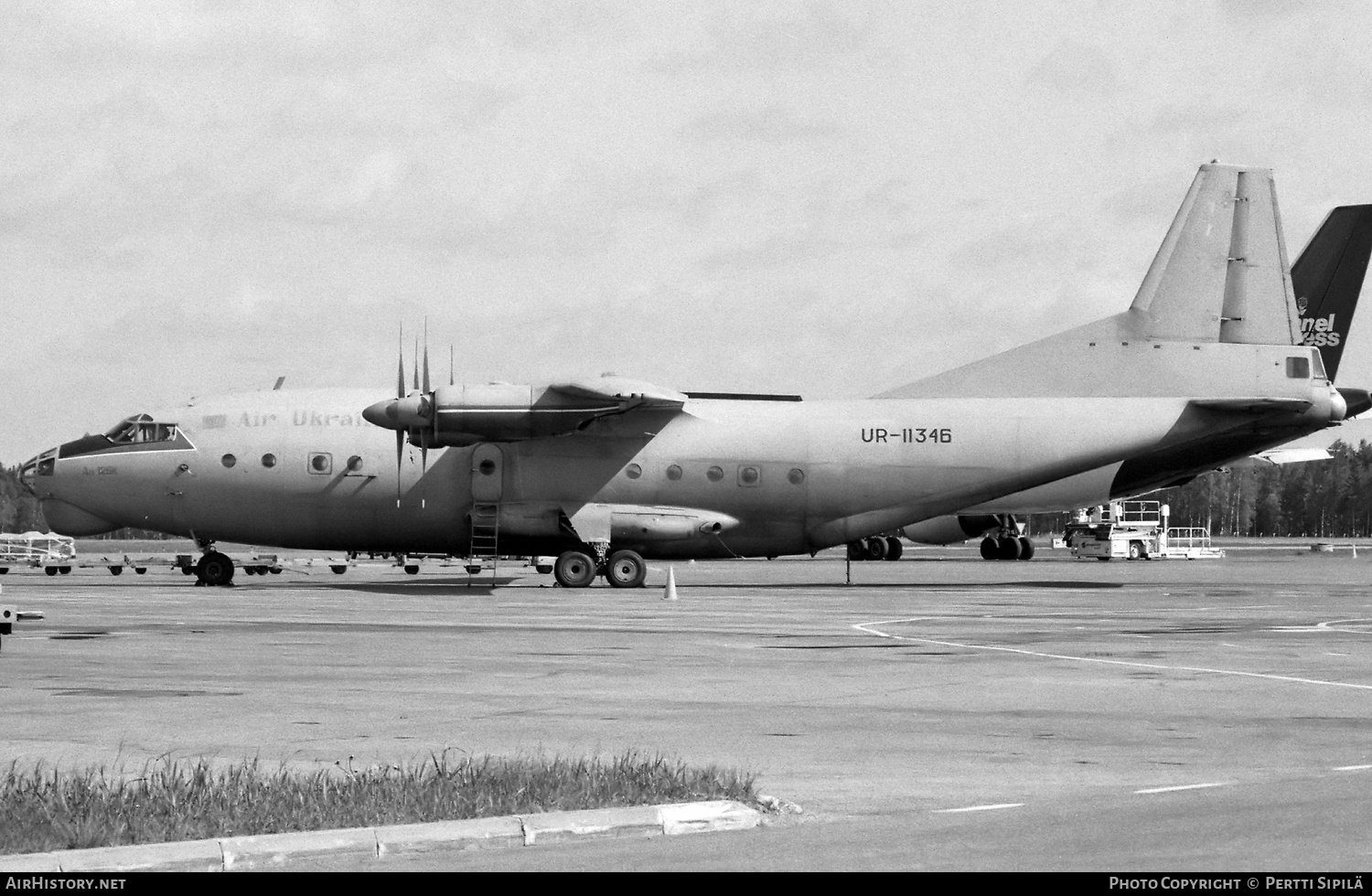 Aircraft Photo of UR-11346 | Antonov An-12BK | Air Ukraine | AirHistory.net #788532
