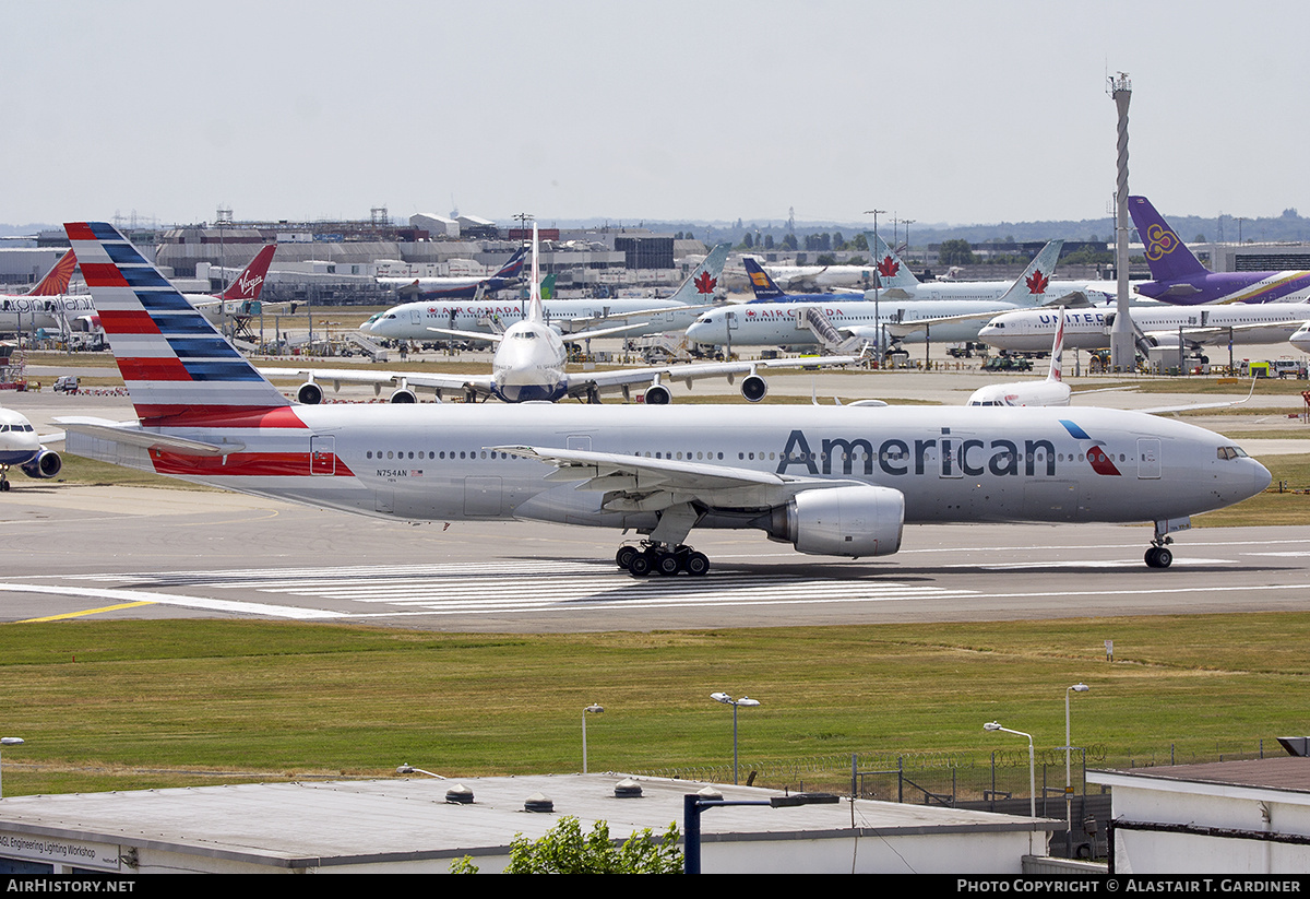 Aircraft Photo of N754AN | Boeing 777-223/ER | American Airlines | AirHistory.net #788566