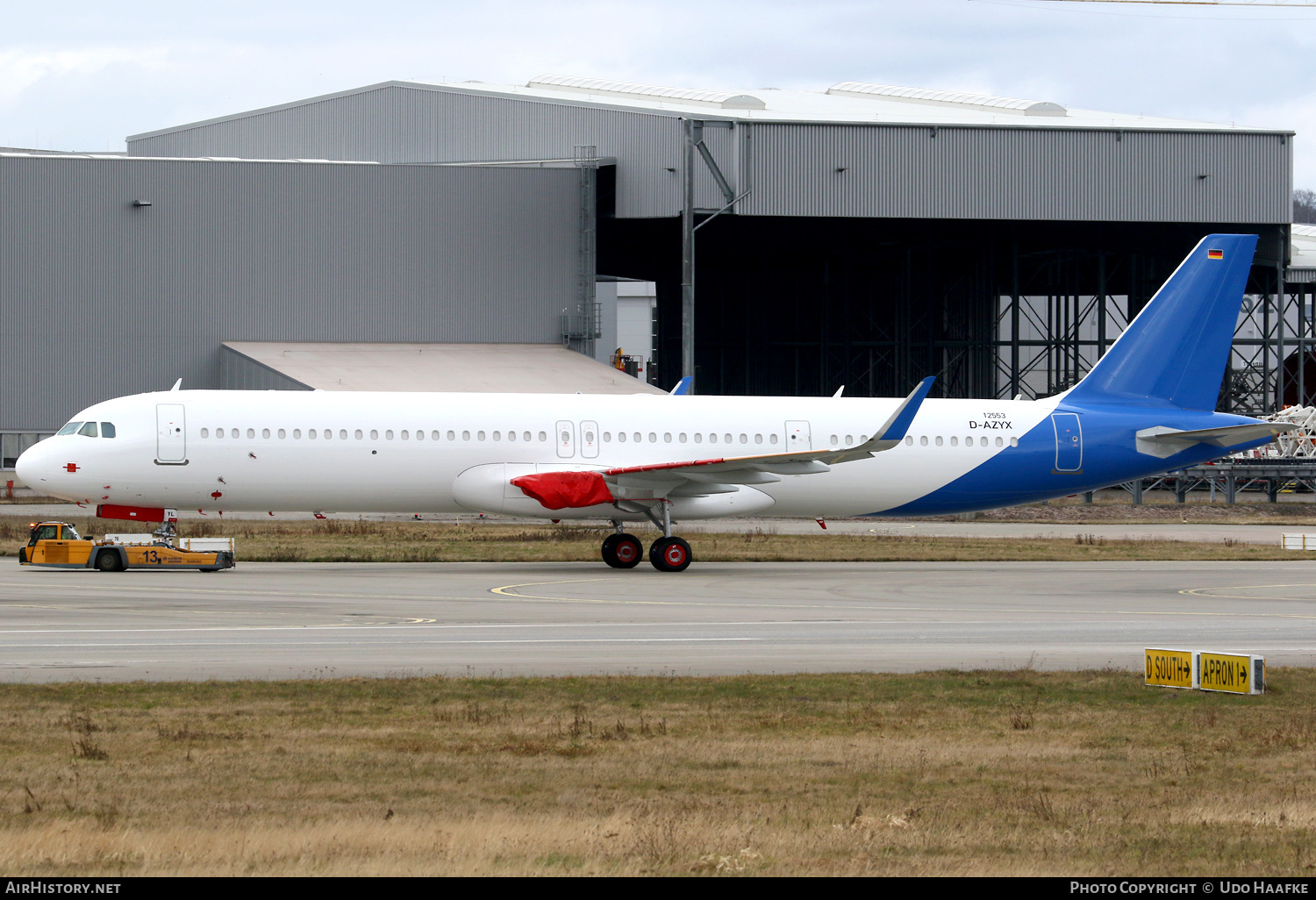 Aircraft Photo of D-AZYX / G-HLYL | Airbus A321-251NX | Jet2 Holidays | AirHistory.net #788581