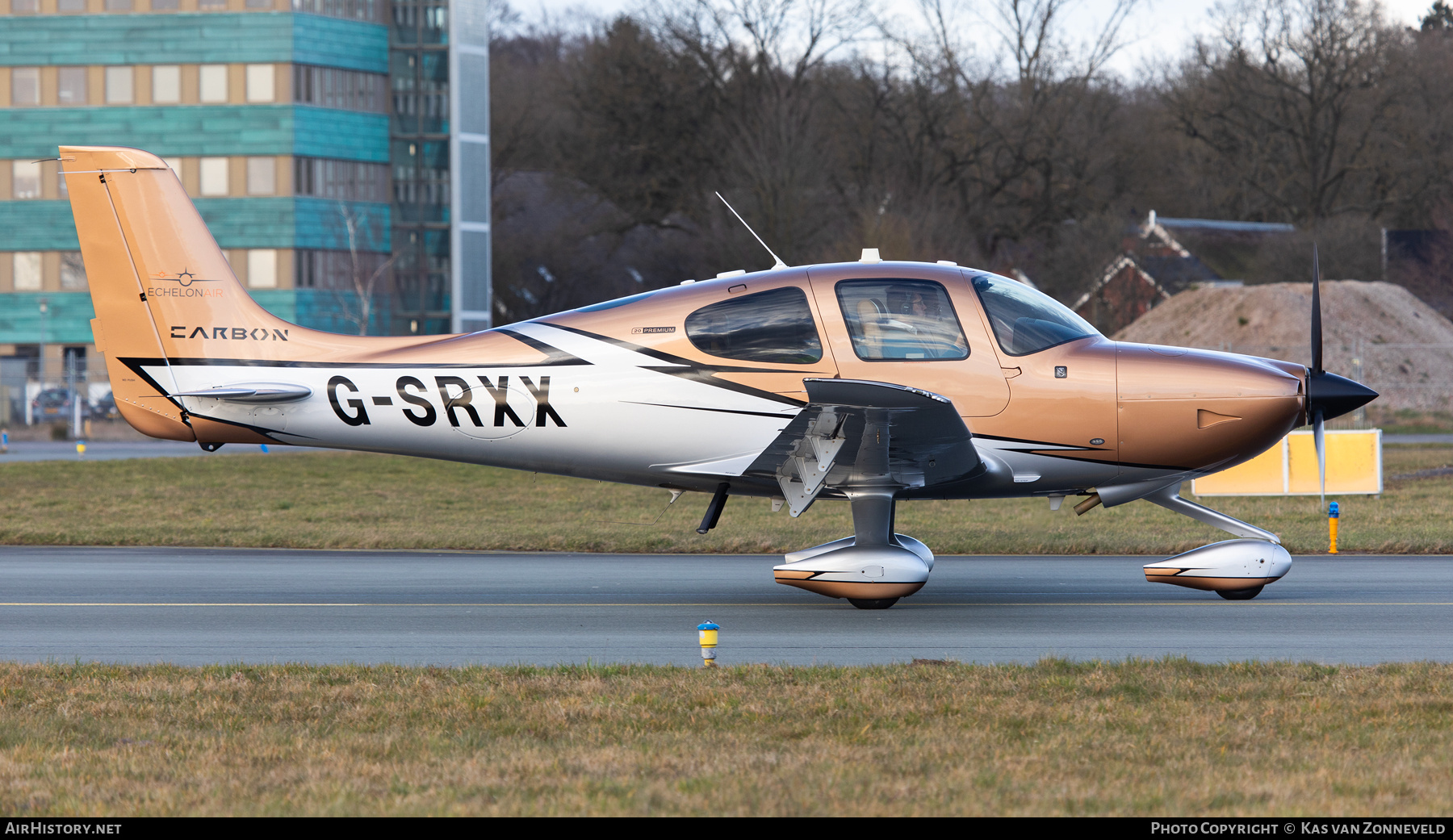 Aircraft Photo of G-SRXX | Cirrus SR-20 G6-GTS Carbon | Echelon Air | AirHistory.net #788616