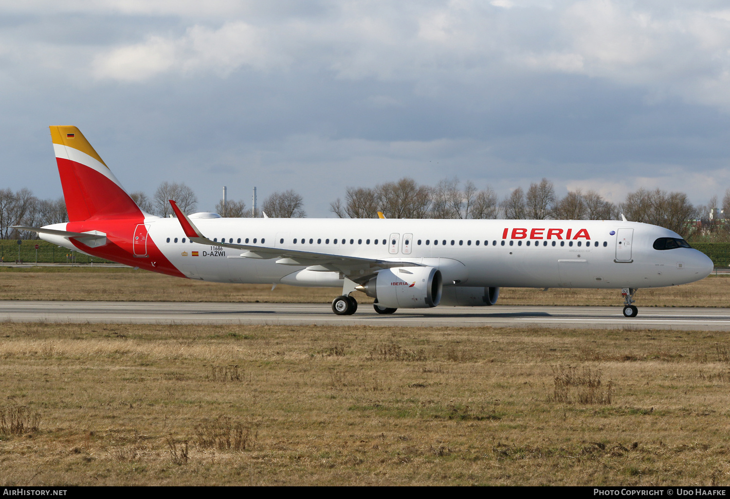 Aircraft Photo of D-AZWI / EC-OLE | Airbus A321-253NY | Iberia | AirHistory.net #788759