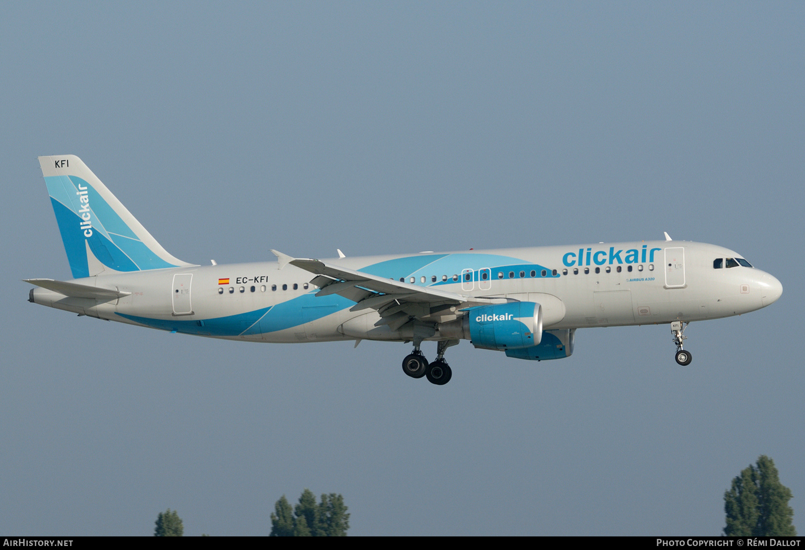 Aircraft Photo of EC-KFI | Airbus A320-216 | Clickair | AirHistory.net #788772
