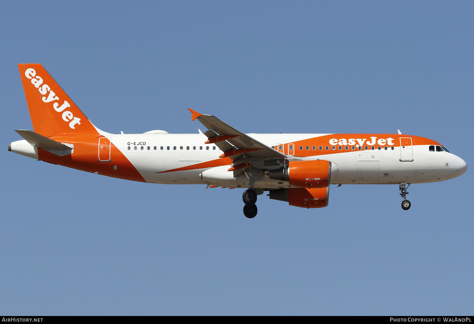 Aircraft Photo of G-EJCD | Airbus A320-214 | EasyJet | AirHistory.net #788781