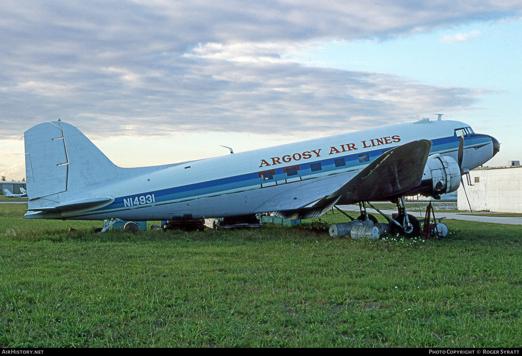 Aircraft Photo of N14931 | Douglas DC-3-209B | Argosy Air Lines | AirHistory.net #788799
