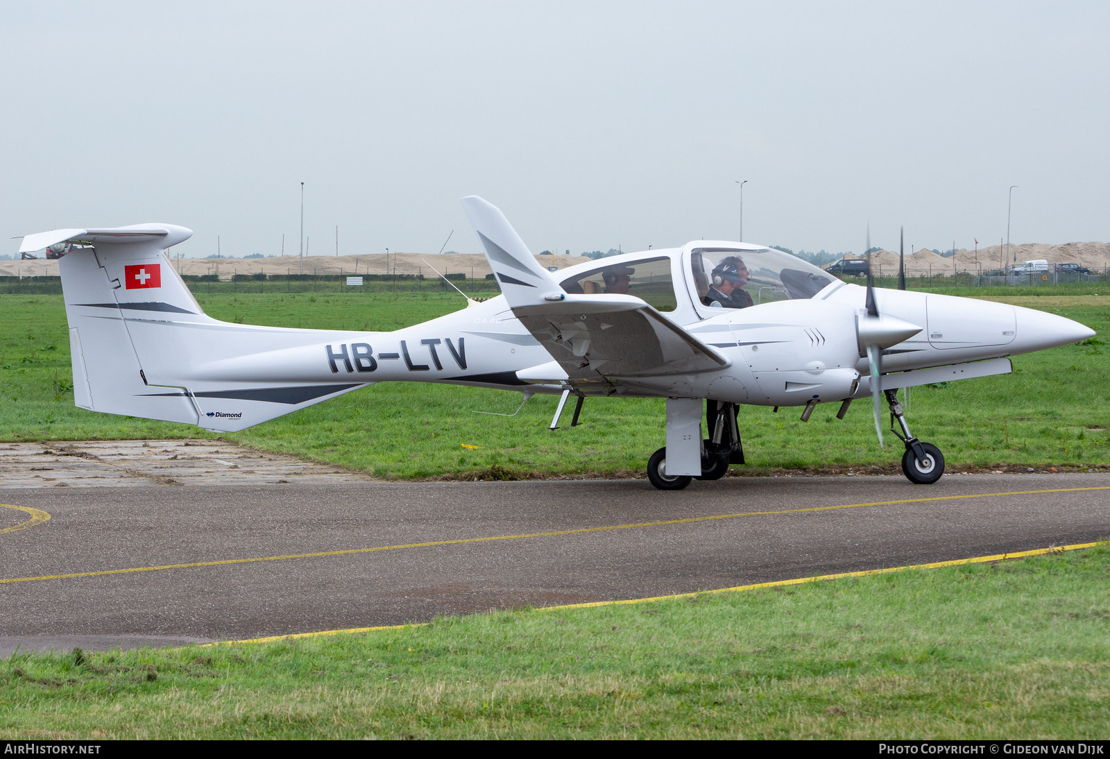 Aircraft Photo of HB-LTV | Diamond DA42 Twin Star | AirHistory.net #788918