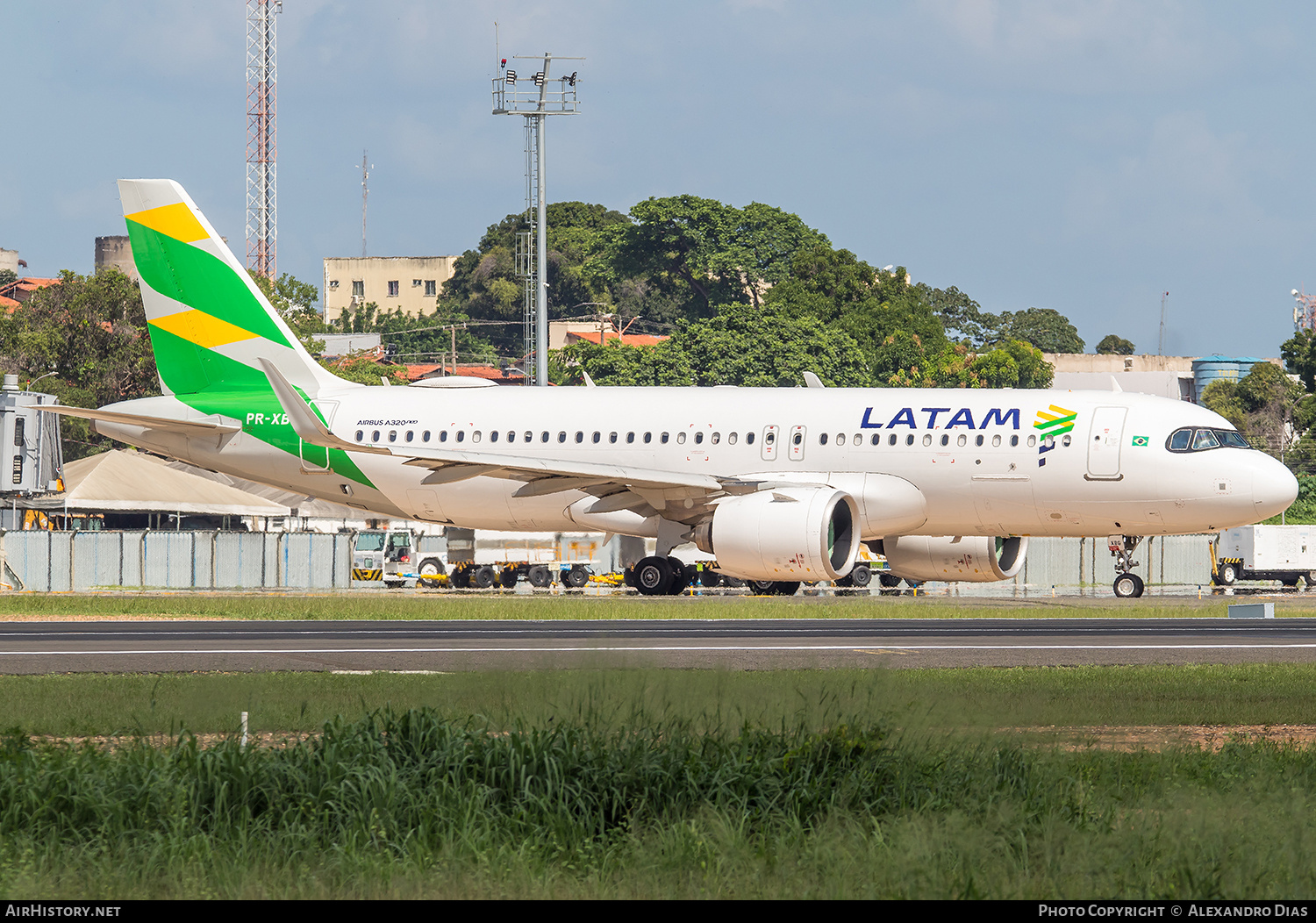 Aircraft Photo of PR-XBG | Airbus A320-271N | LATAM Airlines | AirHistory.net #788977