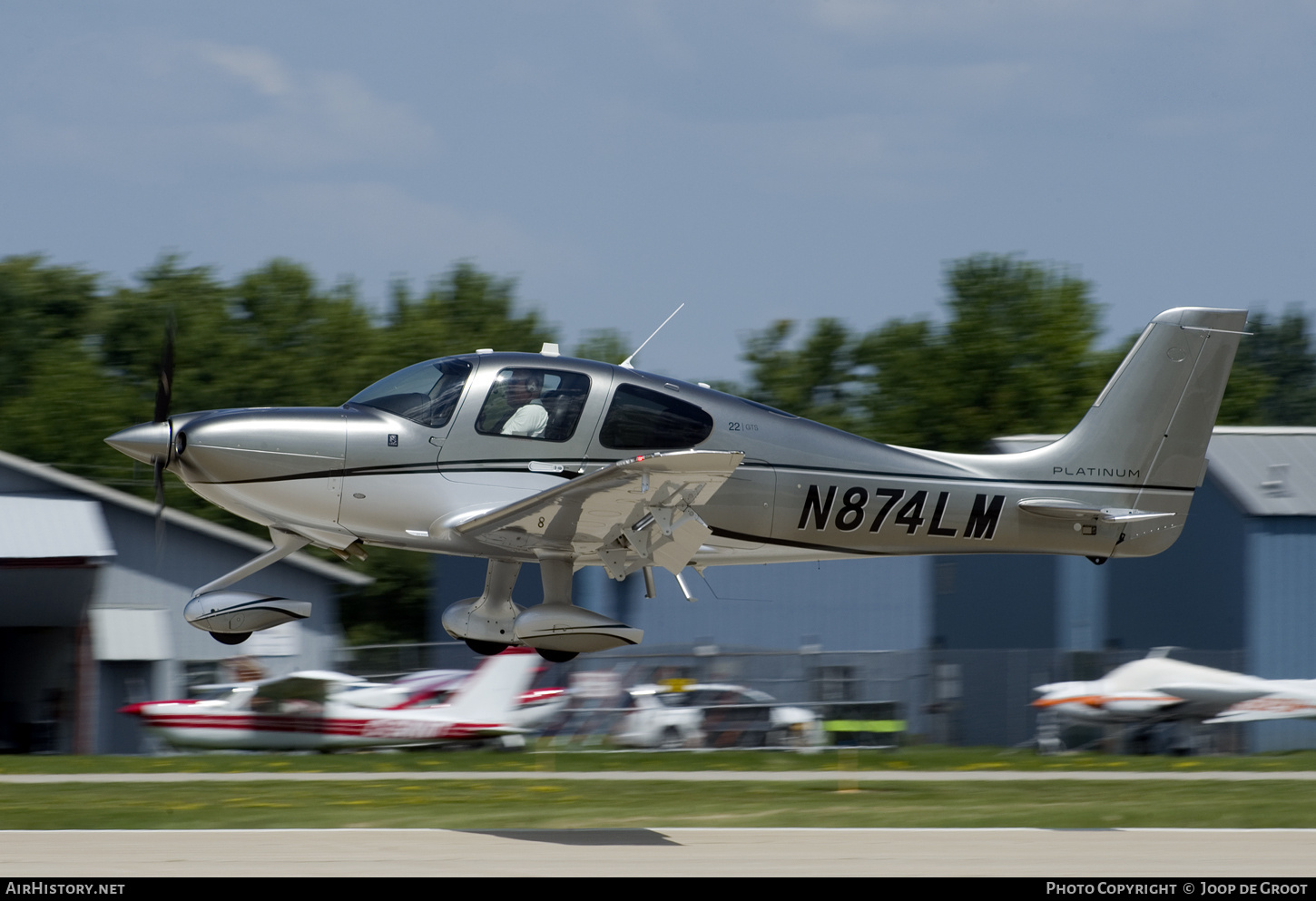Aircraft Photo of N874LM | Cirrus SR-22 G6-GTS Platinum | AirHistory.net #789046