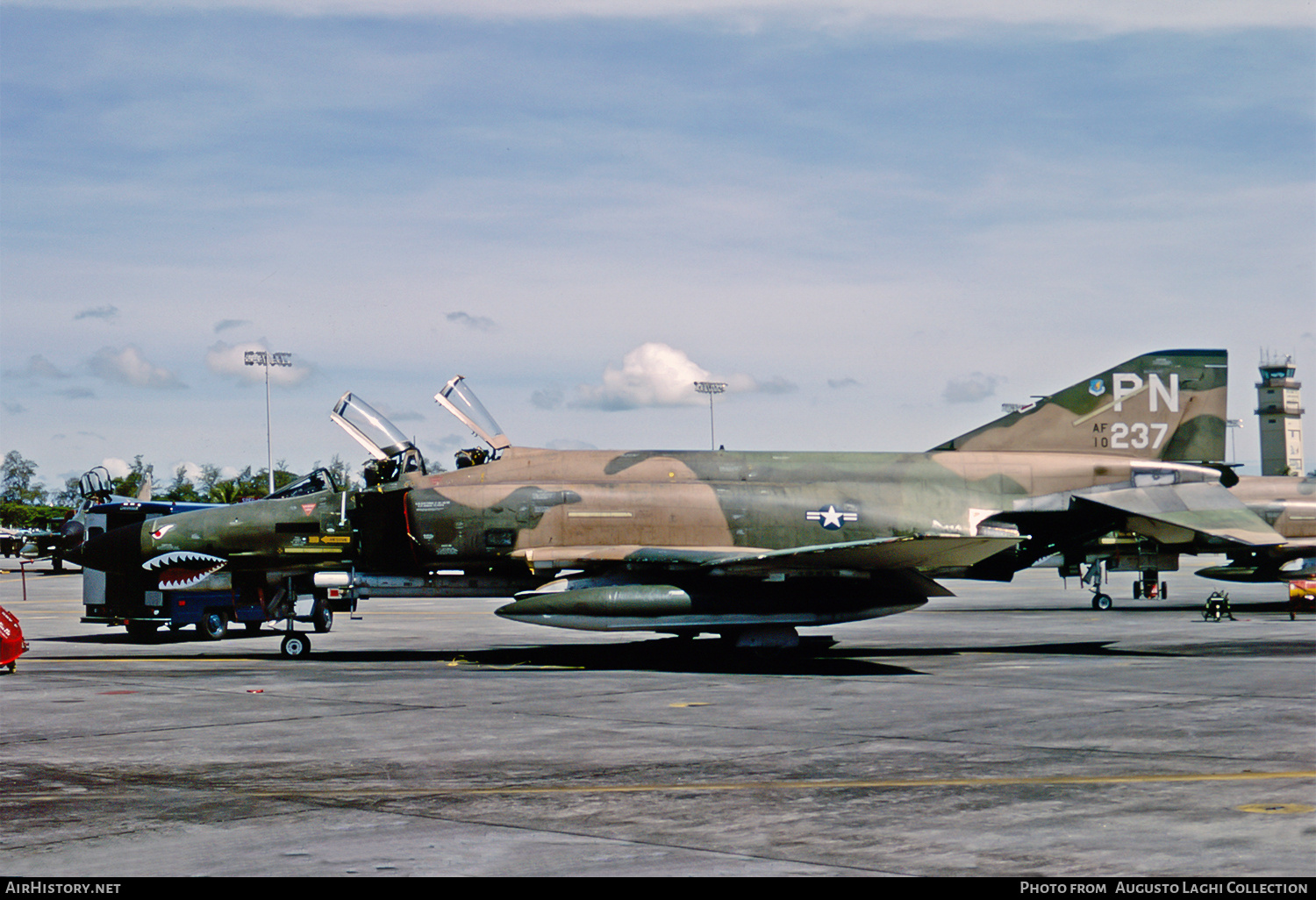 Aircraft Photo of 71-0237 / AF10-237 | McDonnell Douglas F-4E Phantom II | USA - Air Force | AirHistory.net #789052