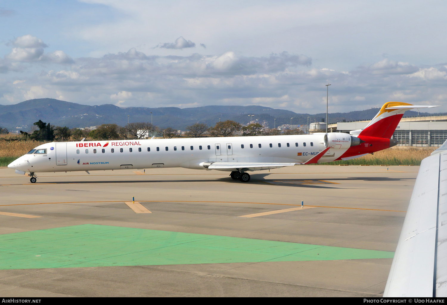 Aircraft Photo of EC-MUG | Bombardier CRJ-1000 (CL-600-2E25) | Iberia Regional | AirHistory.net #789117