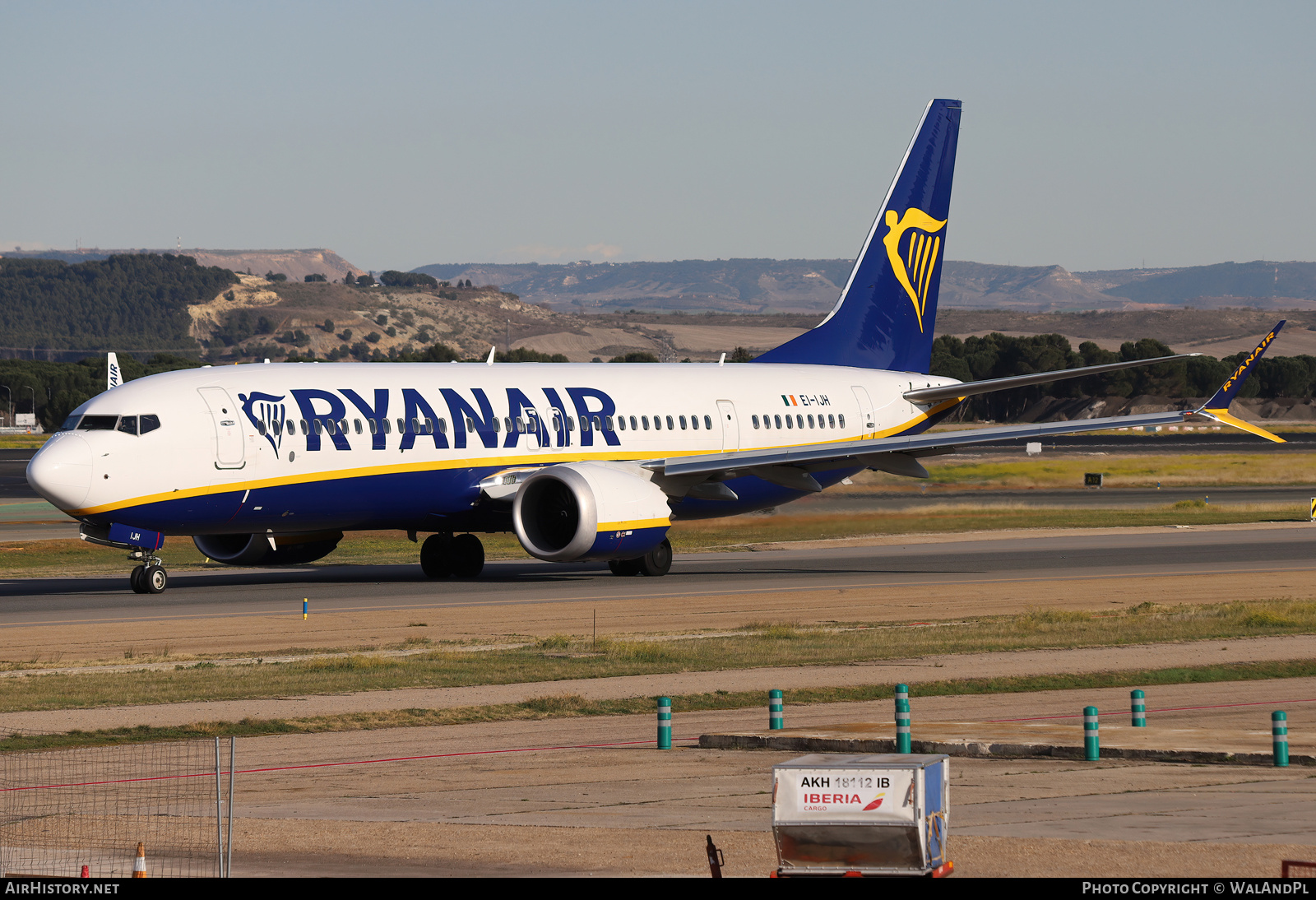 Aircraft Photo of EI-IJH | Boeing 737-8200 Max 200 | Ryanair | AirHistory.net #789134