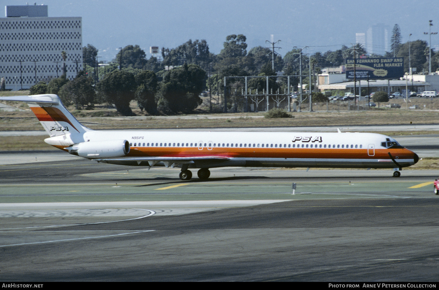Aircraft Photo of N951PS | McDonnell Douglas MD-82 (DC-9-82) | PSA - Pacific Southwest Airlines | AirHistory.net #789166