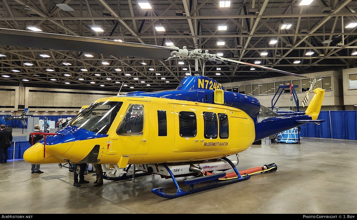 Aircraft Photo of N724HT | Bell 214ST SuperTransport | McDermott Aviation | AirHistory.net #789233