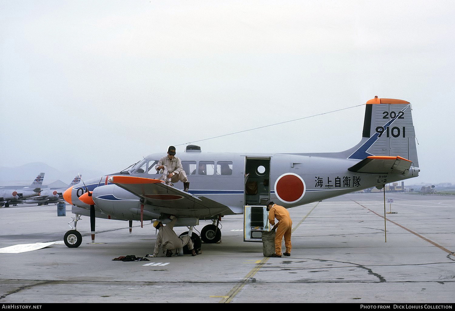 Aircraft Photo of 9101 | Beech 65P | Japan - Navy | AirHistory.net #789313