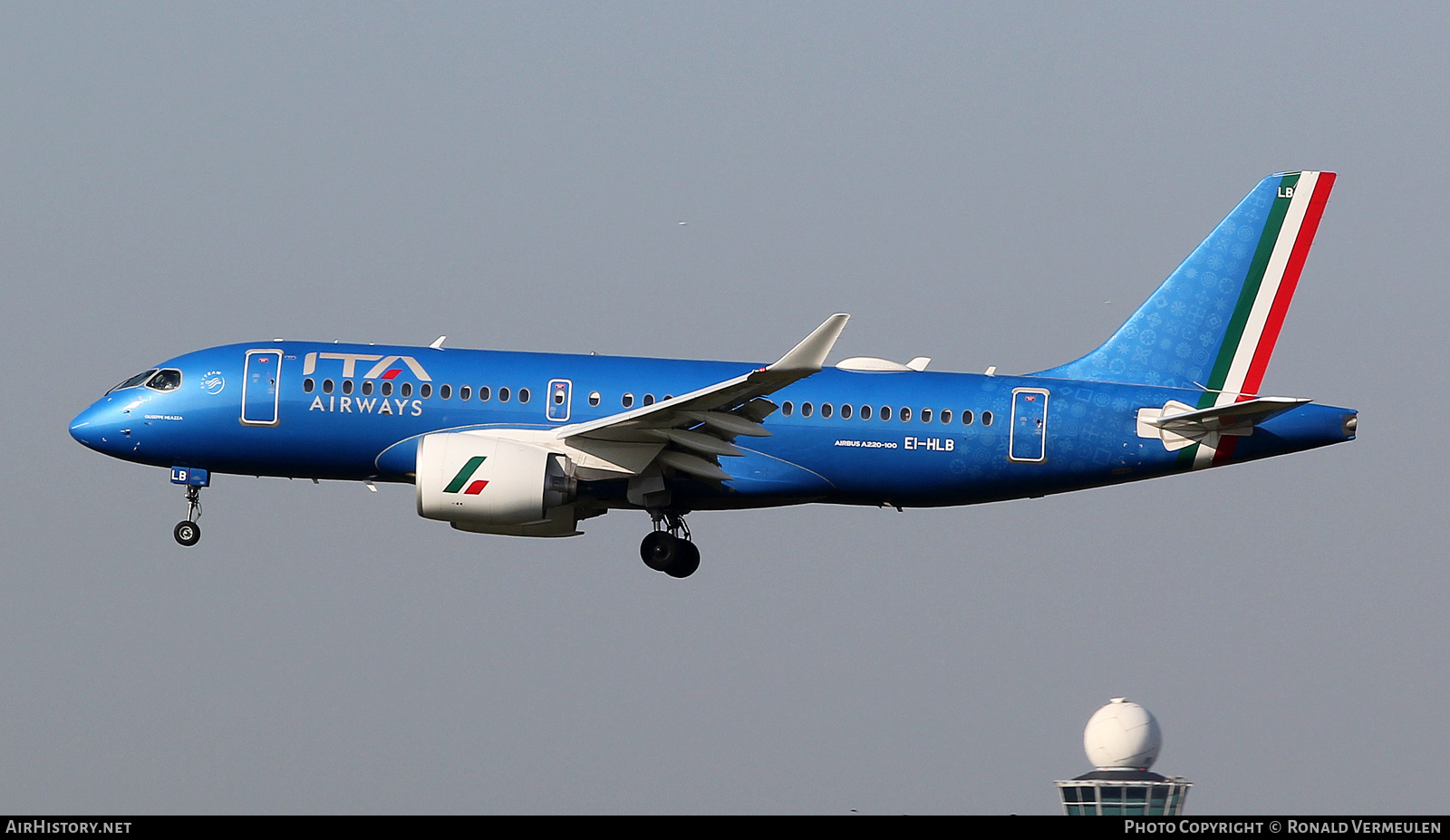 Aircraft Photo of EI-HLB | Airbus A220-100 (BD-500-1A10) | ITA Airways | AirHistory.net #789320
