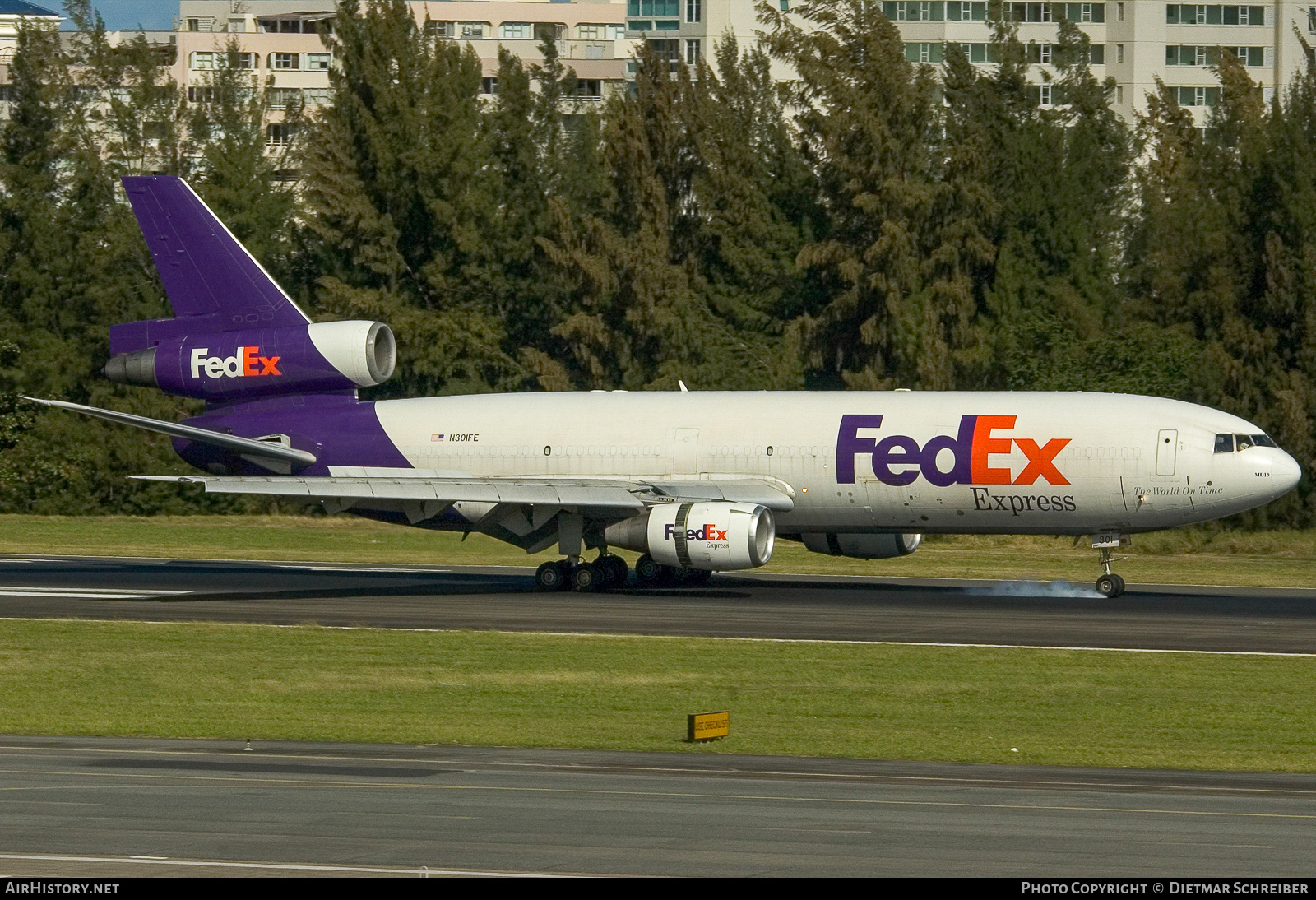 Aircraft Photo of N301FE | McDonnell Douglas DC-10-30CF | FedEx Express - Federal Express | AirHistory.net #789378