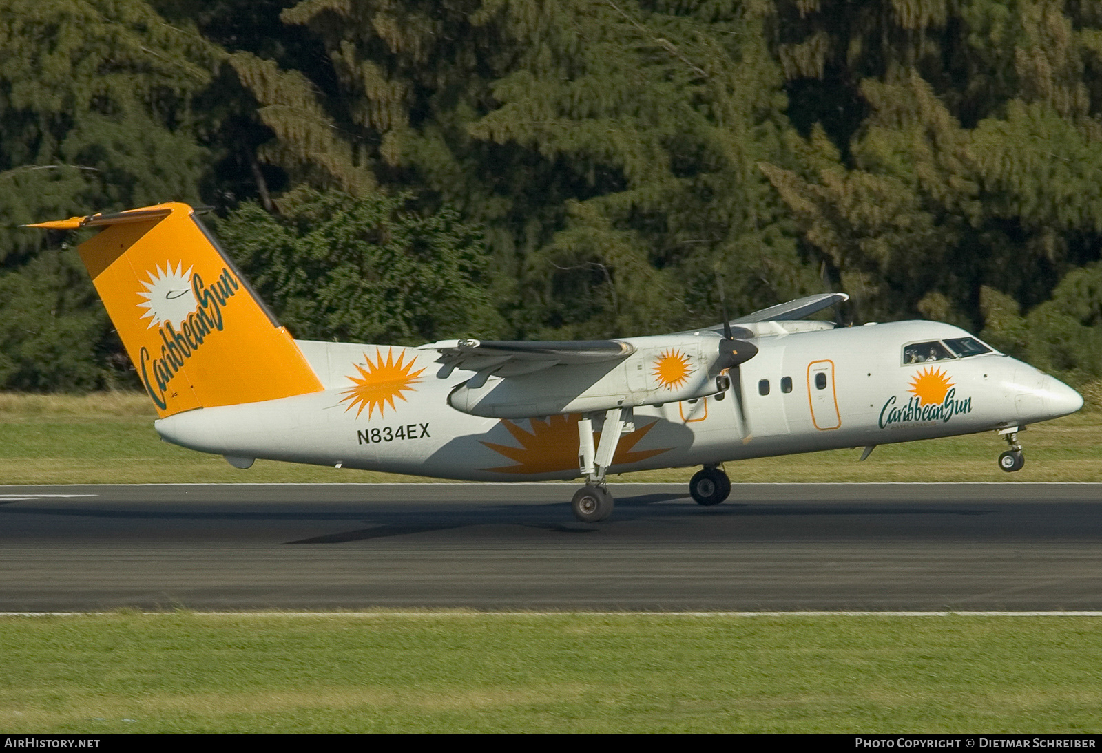 Aircraft Photo of N834EX | De Havilland Canada DHC-8-106 Dash 8 | Caribbean Sun Airlines | AirHistory.net #789397