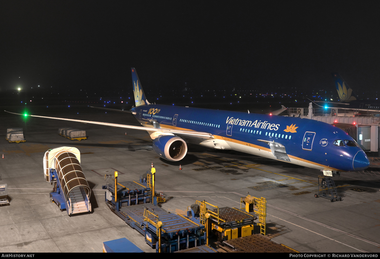 Aircraft Photo of VN-A873 | Boeing 787-10 Dreamliner | Vietnam Airlines | AirHistory.net #789410