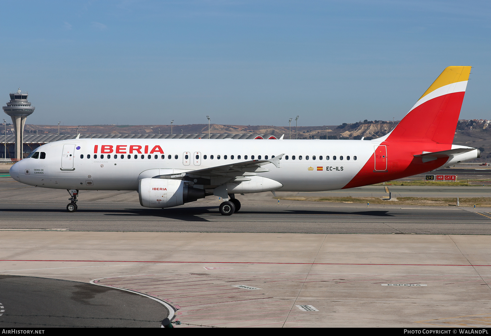 Aircraft Photo of EC-ILS | Airbus A320-214 | Iberia | AirHistory.net #789481