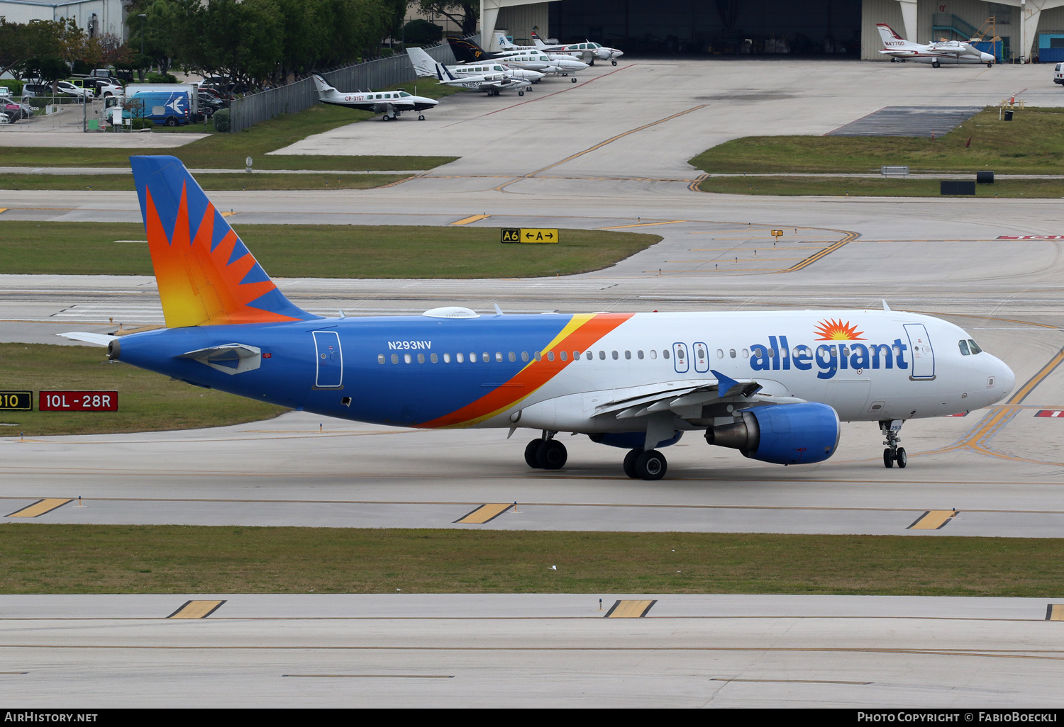 Aircraft Photo of N293NV | Airbus A320-214 | Allegiant Air | AirHistory.net #789501