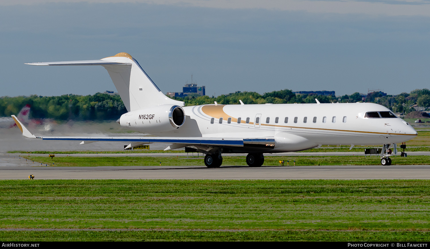 Aircraft Photo of N162GF | Bombardier Global 6000 (BD-700-1A10) | AirHistory.net #789546