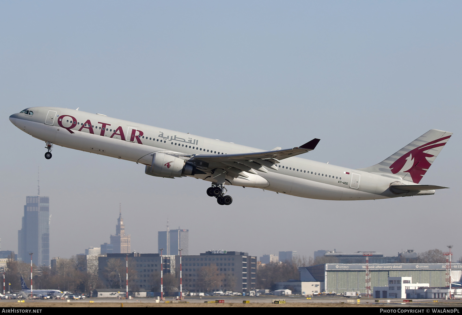 Aircraft Photo of A7-AEE | Airbus A330-302 | Qatar Airways | AirHistory.net #789603