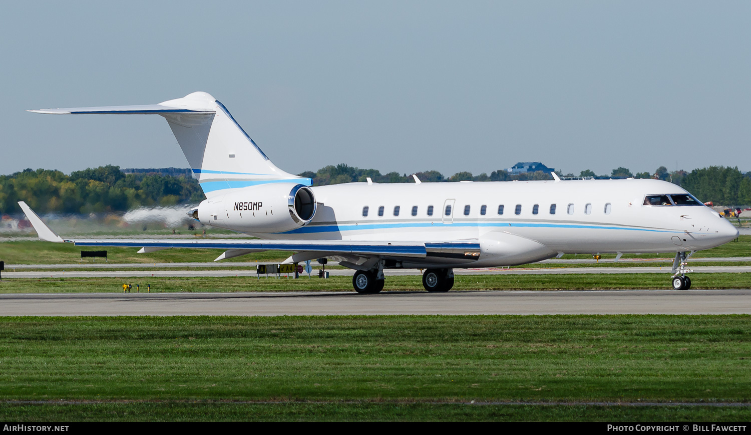 Aircraft Photo of N850MP | Bombardier Global 6000 (BD-700-1A10) | AirHistory.net #789623