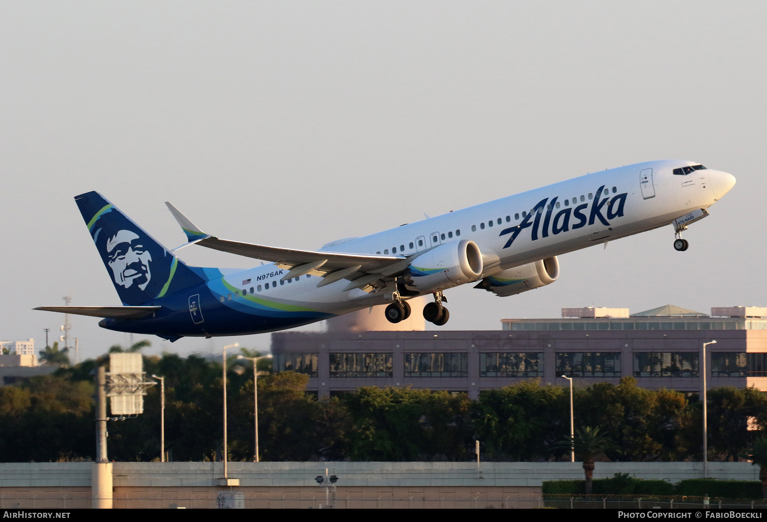 Aircraft Photo of N976AK | Boeing 737-9 Max 9 | Alaska Airlines | AirHistory.net #789751
