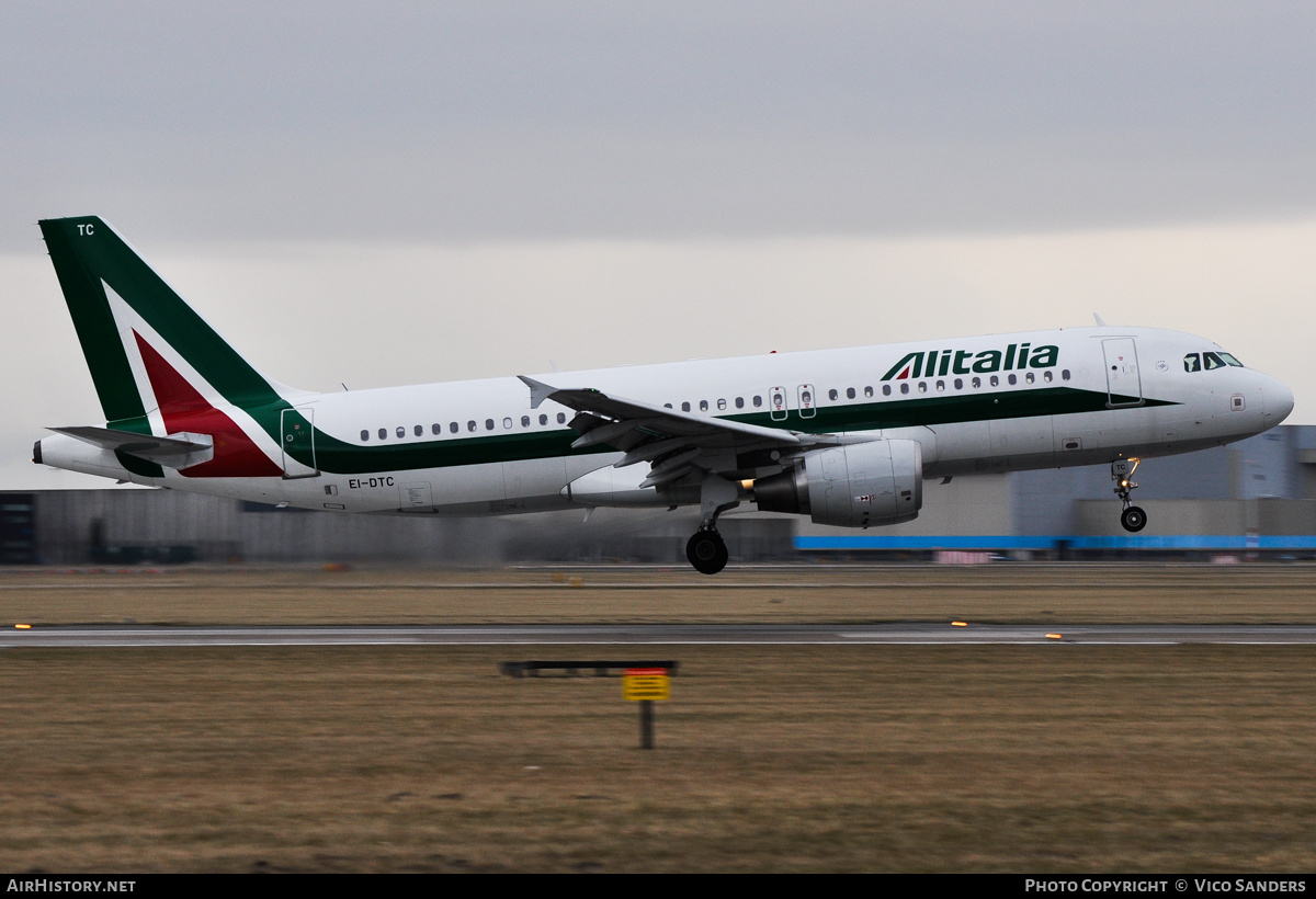 Aircraft Photo of EI-DTC | Airbus A320-216 | Alitalia | AirHistory.net #789801
