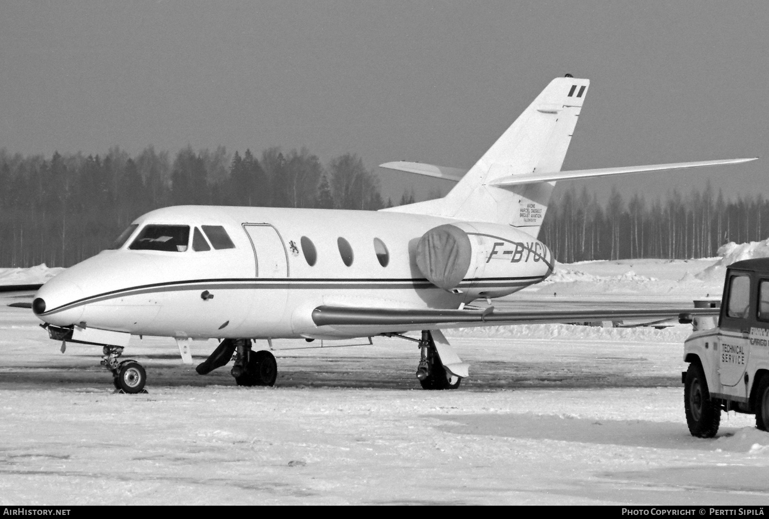 Aircraft Photo of F-BYCV | Dassault Falcon 10 | AirHistory.net #789815