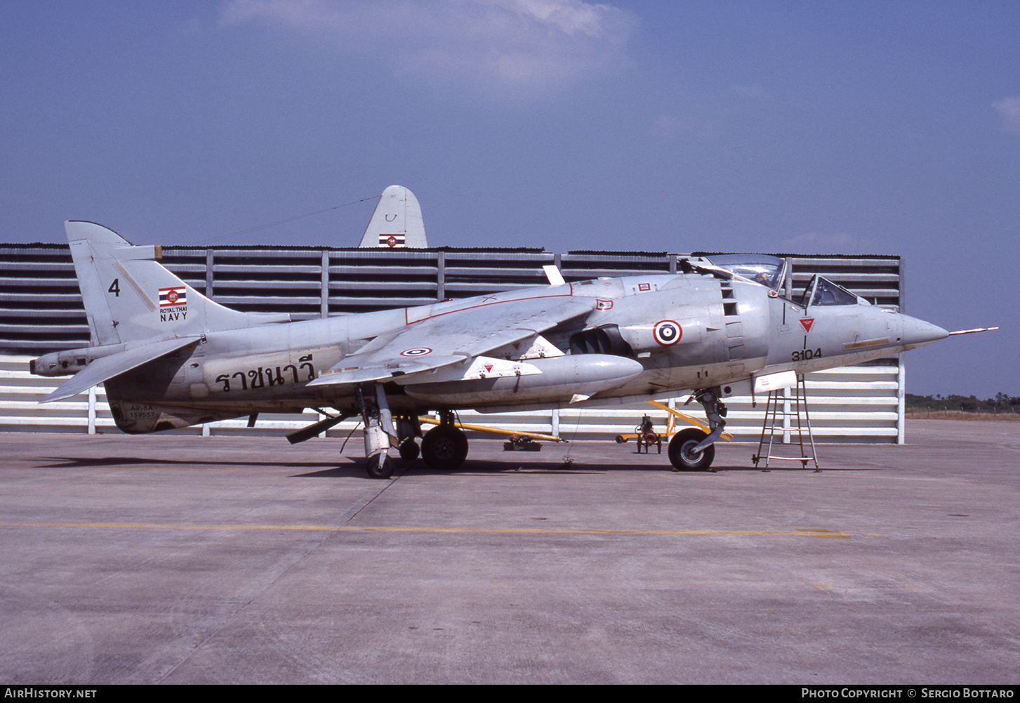 Aircraft Photo of 3104 | Hawker Siddeley AV-8A Harrier | Thailand - Navy | AirHistory.net #790183
