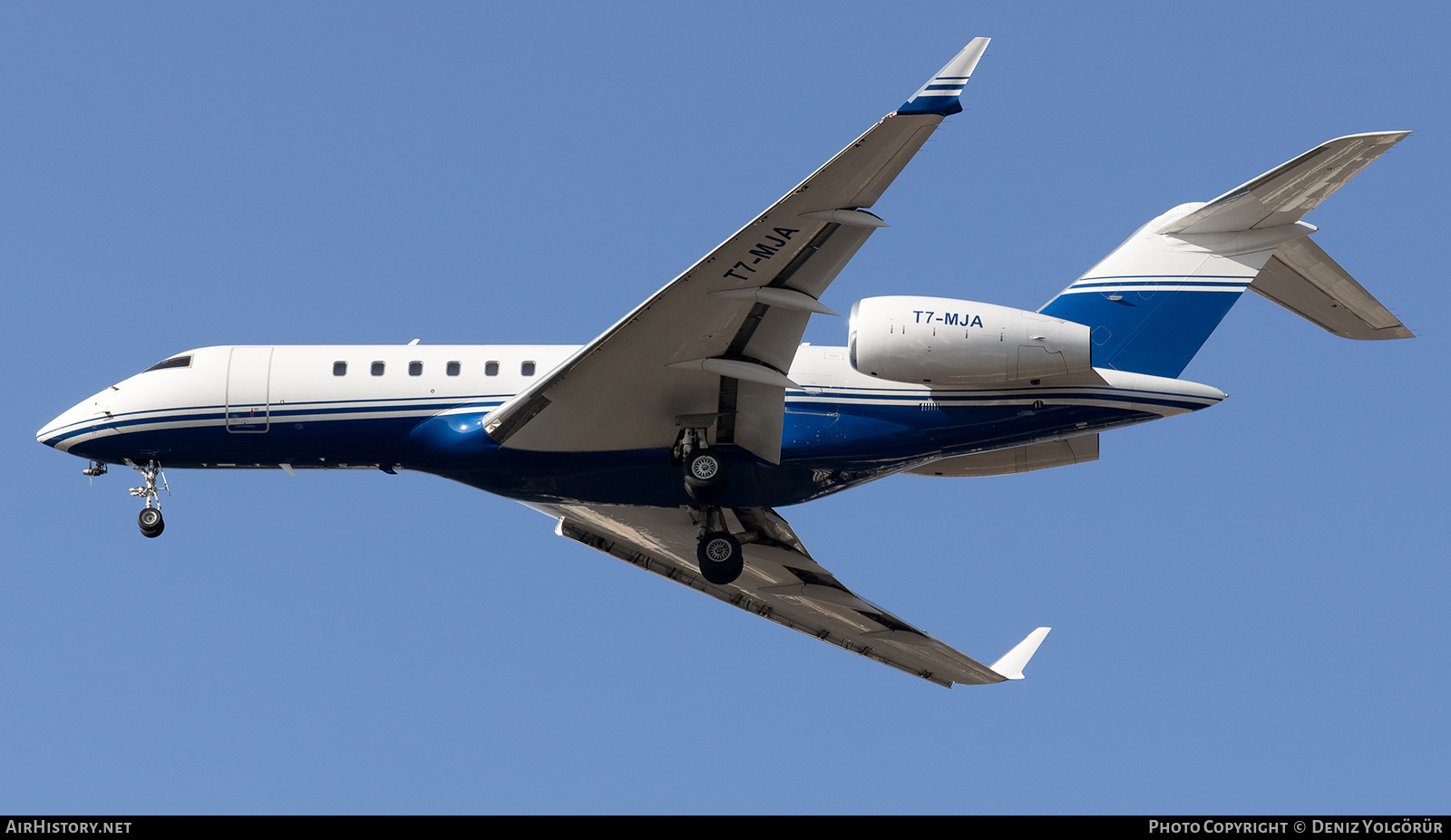Aircraft Photo of T7-MJA | Bombardier Global 5000 (BD-700-1A11) | AirHistory.net #790191