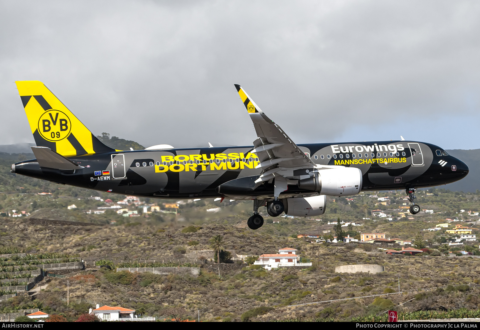 Aircraft Photo of D-AEWM | Airbus A320-214 | Eurowings | AirHistory.net #790213