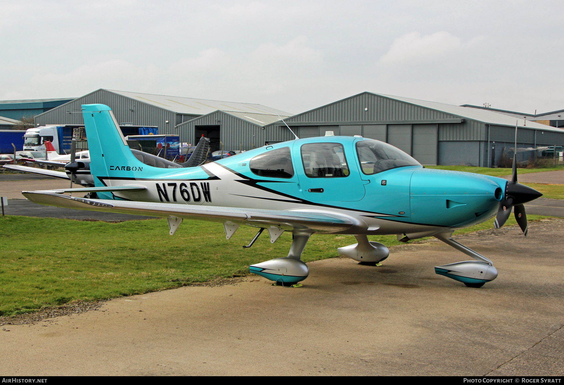 Aircraft Photo of N76DW | Cirrus SR-22T G6-GTS Carbon | AirHistory.net #790225